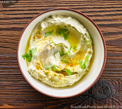 Image of bowl of hummus spread