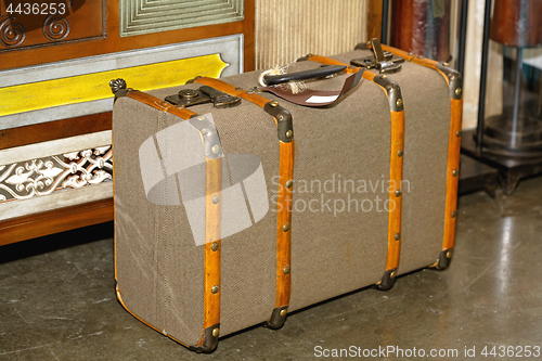 Image of Retro Suitcase