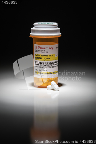 Image of Hydrocodone Pills and Prescription Bottle with Non Proprietary L