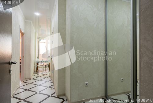 Image of Entrance to one-room apartment, interior