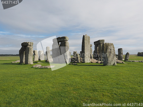 Image of Stonehenge monument in Amesbury