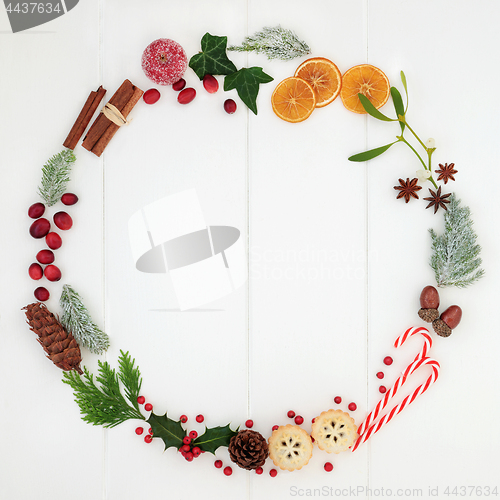 Image of Christmas Minimalist Wreath