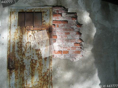 Image of Rusty door