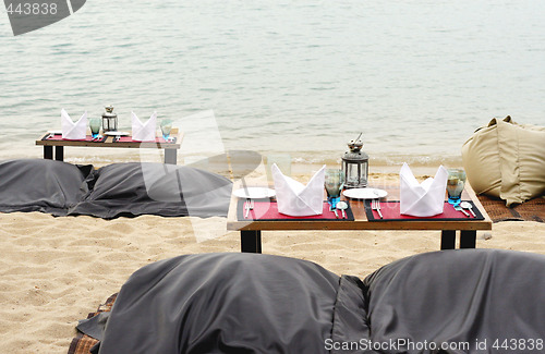 Image of Romantic table setting