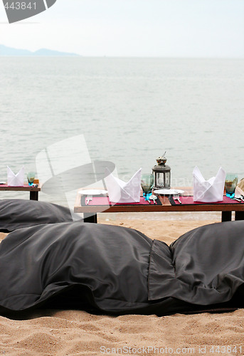 Image of Romantic table setting