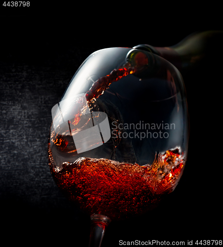 Image of Wine pouring