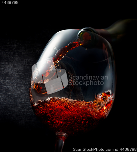 Image of Wine pouring