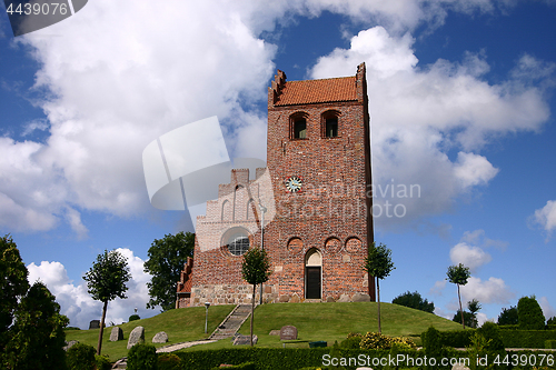 Image of Kregme Church in 2004