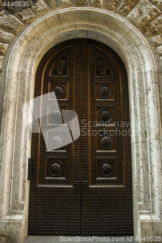 Image of Doorway of Siena buliding