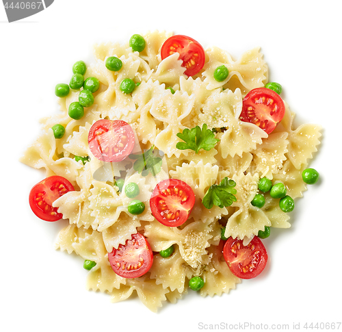 Image of pasta farfalle with cheese and vegetables