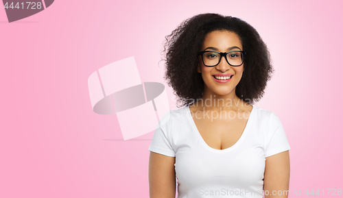 Image of african american woman in glasses and t-shirt