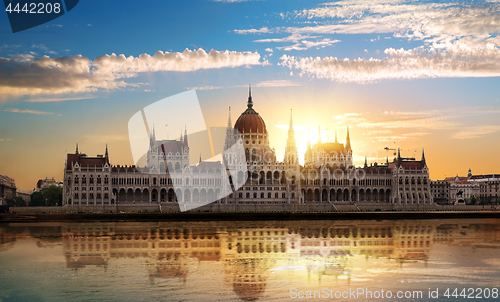 Image of Facade of Parliament