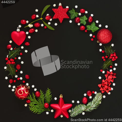 Image of Abstract Christmas Wreath Garland