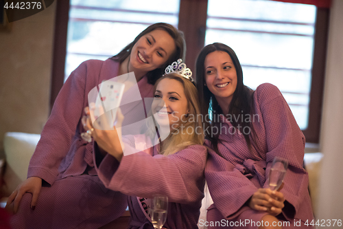 Image of girls doing Selfy on  bachelorette party