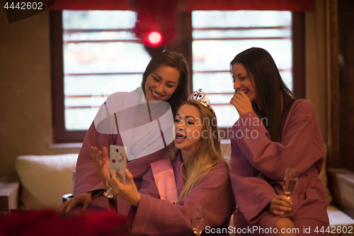 Image of girls doing Selfy on  bachelorette party