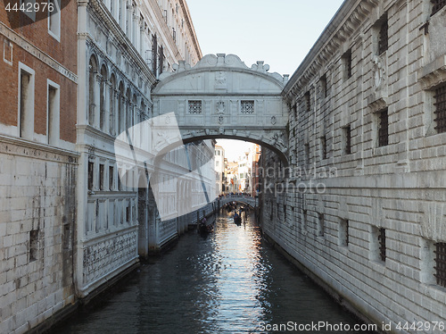 Image of Bridge of Sighs in Venice