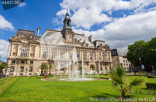 Image of Town Hall and Place Jean Jaures in Tours