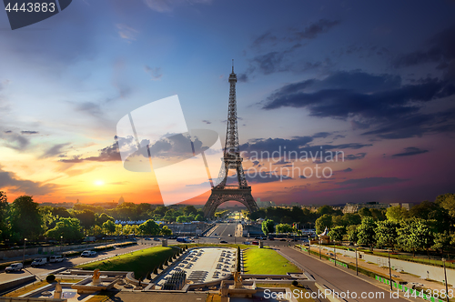 Image of Eiffel Tower and fountains