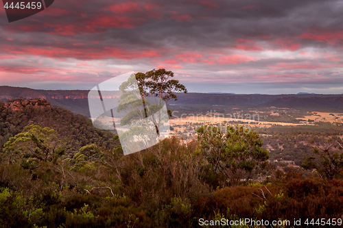 Image of Clifftop sunset and valley views from Lithgow