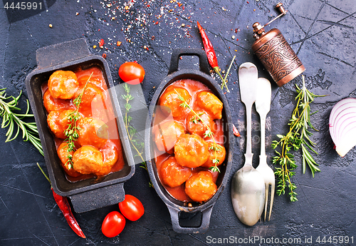 Image of meatballs with tomato sauce 