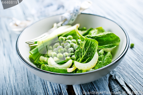 Image of green salad