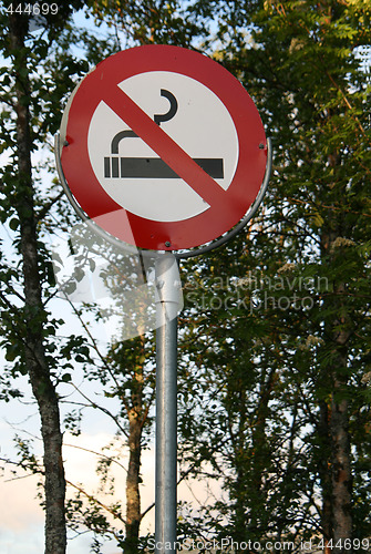 Image of No smoking sign