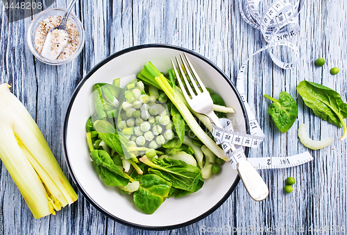 Image of green salad