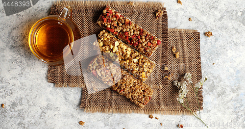Image of Cereal bars with herb tea