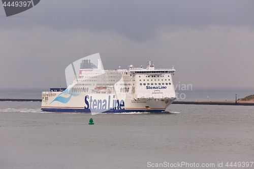 Image of Ferry Leaving the Port