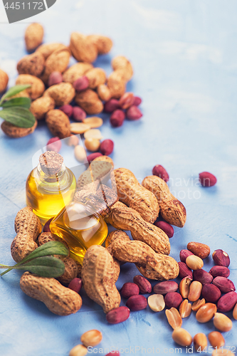 Image of Natural peanut with oil in a glass