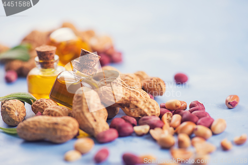 Image of Natural peanut with oil in a glass