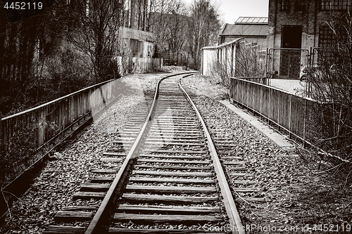 Image of Raiload going through an industrial area