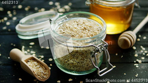 Image of Oat and honey in glass jars