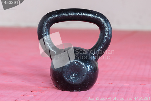 Image of Black kettlebell ina gym