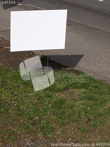 Image of Blank Road Sign