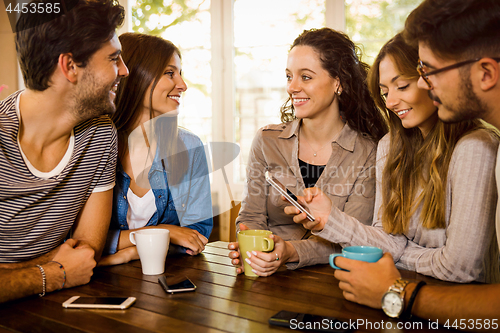 Image of Friends at the cafe 