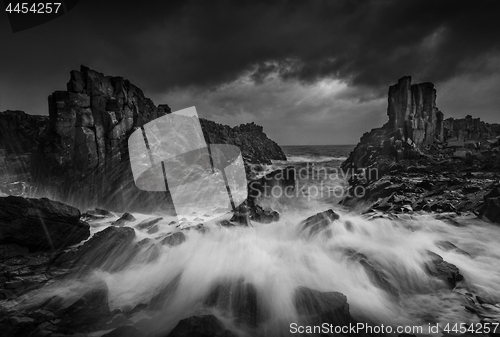 Image of Bomlbo quarry basalt structures