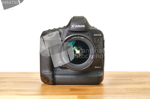 Image of Canon EOS 1Dx mark II