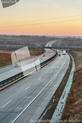 Image of Highway with low traffic