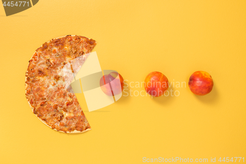 Image of Hungry pizza hunting for fresh peaches