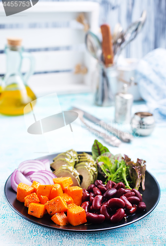 Image of ingredients for salad