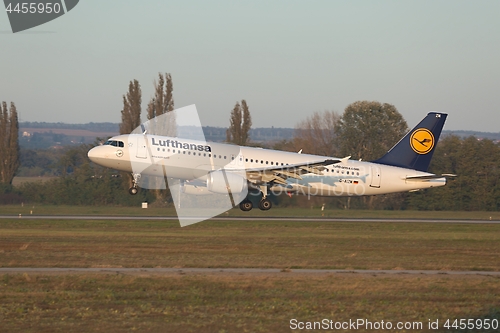 Image of Airliner Touching Down