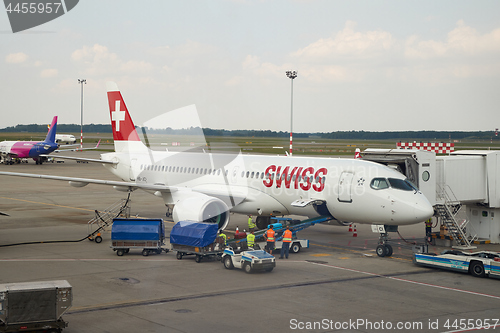 Image of Plane at the airport