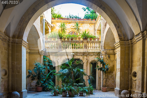 Image of Italian Villa Entrance