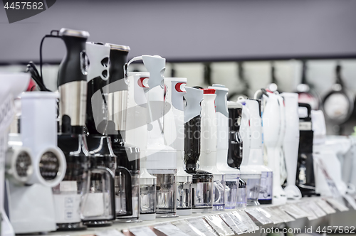 Image of row of variety blenders in retail store