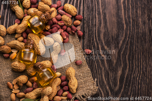 Image of Natural peanut with oil in a glass