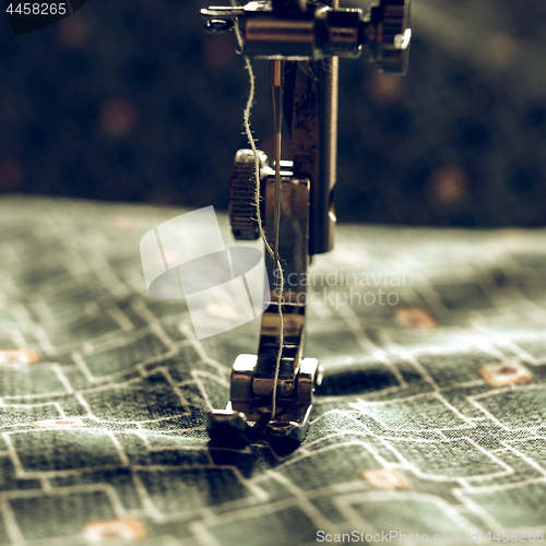 Image of Vintage looking Sewing machine