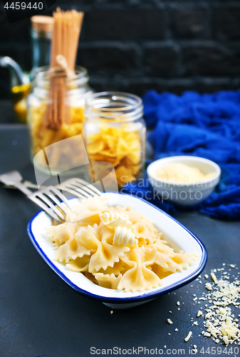 Image of Pasta sprinkled with cheese 