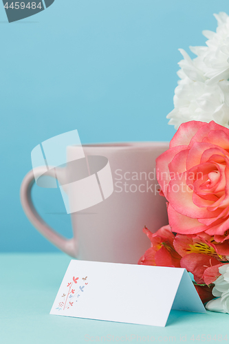 Image of Love background with pink roses, flowers, gift on table