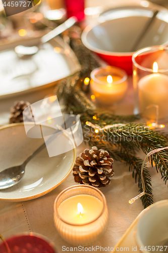 Image of table served and decorated for christmas dinner